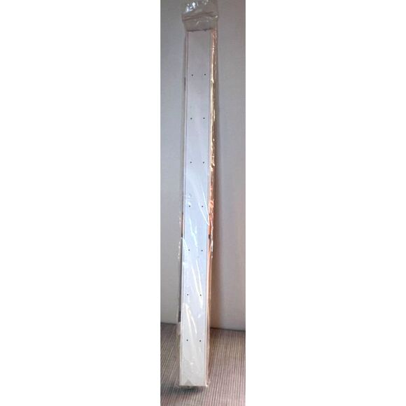 Legrand C30 Flatscreen TV Cord Cover Kit White Paintable 48"/4' Foot Channel NEW - Picture 3 of 7